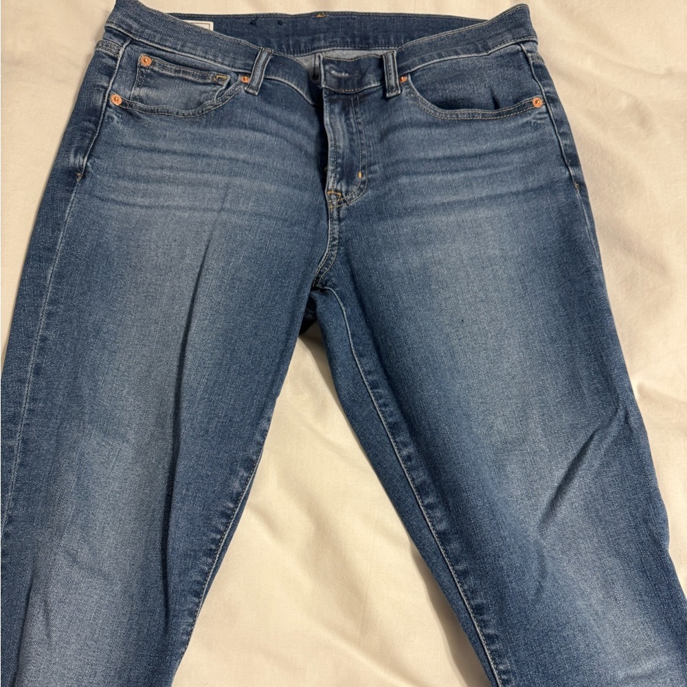 Women’s Gap True Skinny Mid Rise Jeans
